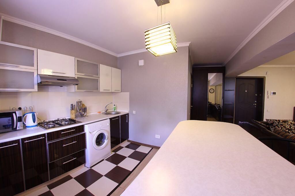 Apartments On Shevchenko 129 Almaty Extérieur photo